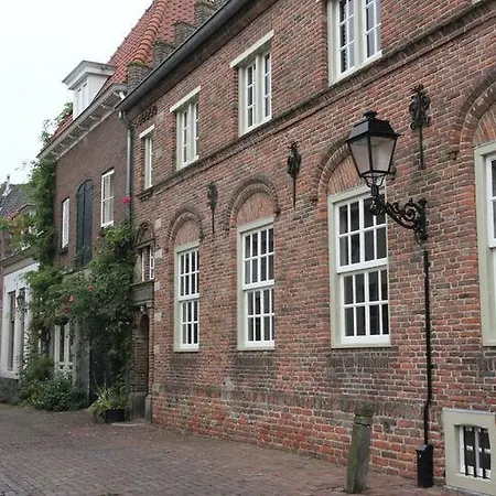 Holiday home Holiday Historische Stadsboerderij Culemborg